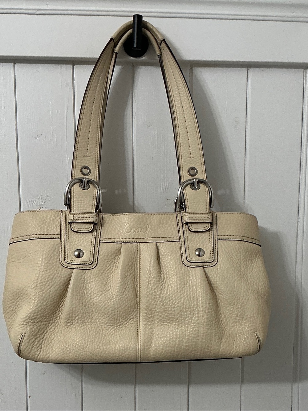 Coach SOHO Pleated Pebbled Leather tote/satchel Bag with Silver Hardware F13732